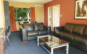 Randolph Motel Apartments